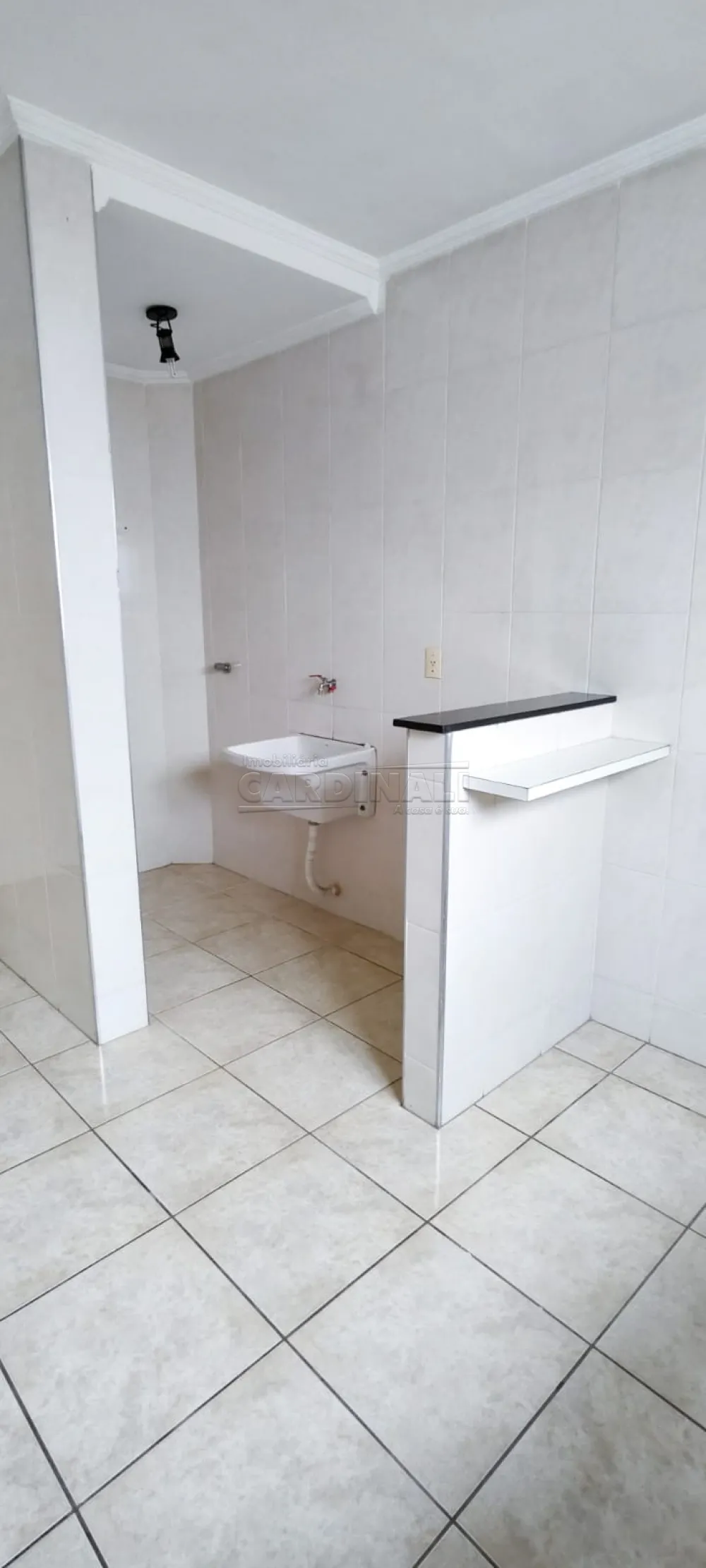 Alugar Apartamento / Padr&atilde;o em S&atilde;o Carlos R$ 1.000,00 - Foto 16