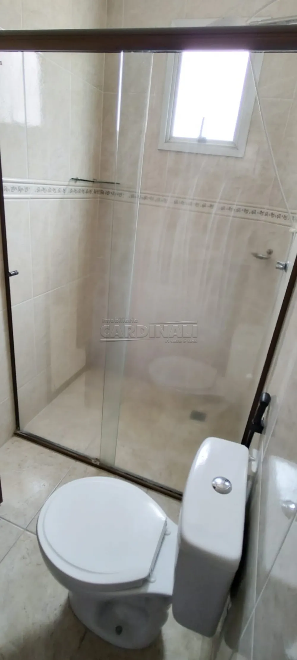Alugar Apartamento / Padr&atilde;o em S&atilde;o Carlos R$ 1.000,00 - Foto 25