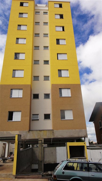 Apartamento / Padrão em São Carlos 