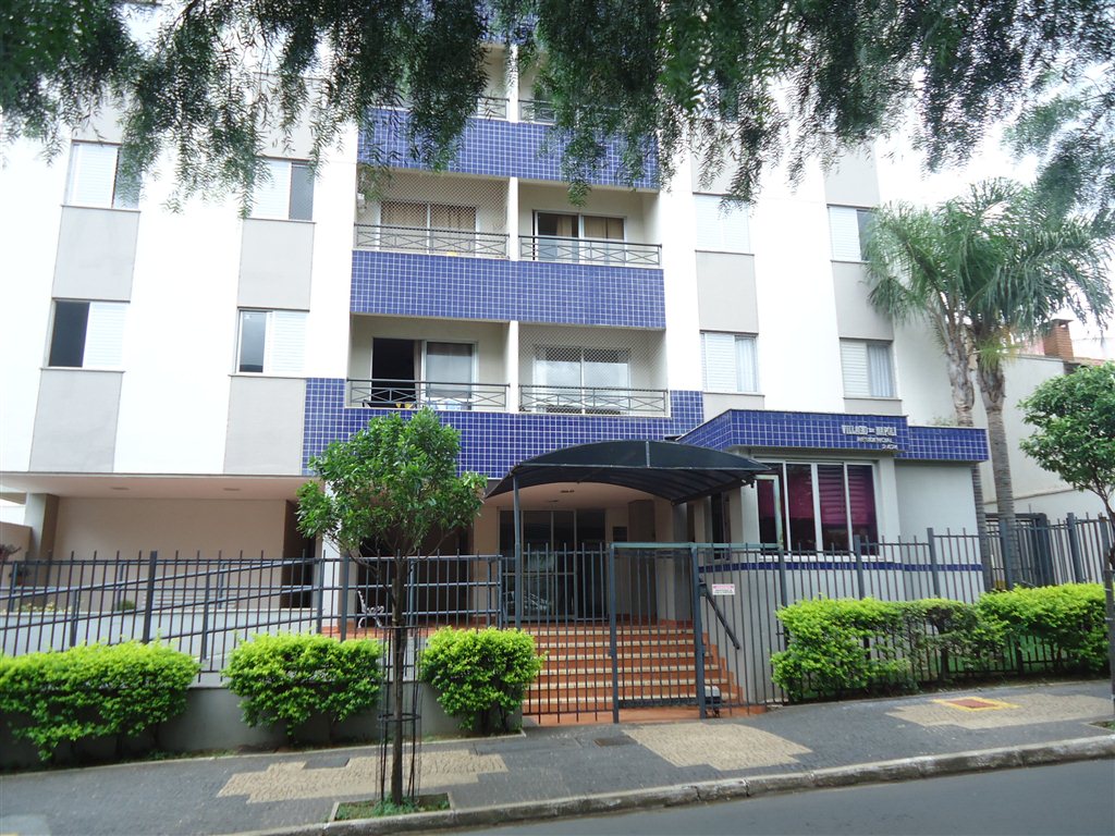 Apartamento / Padr&atilde;o em S&atilde;o Carlos 