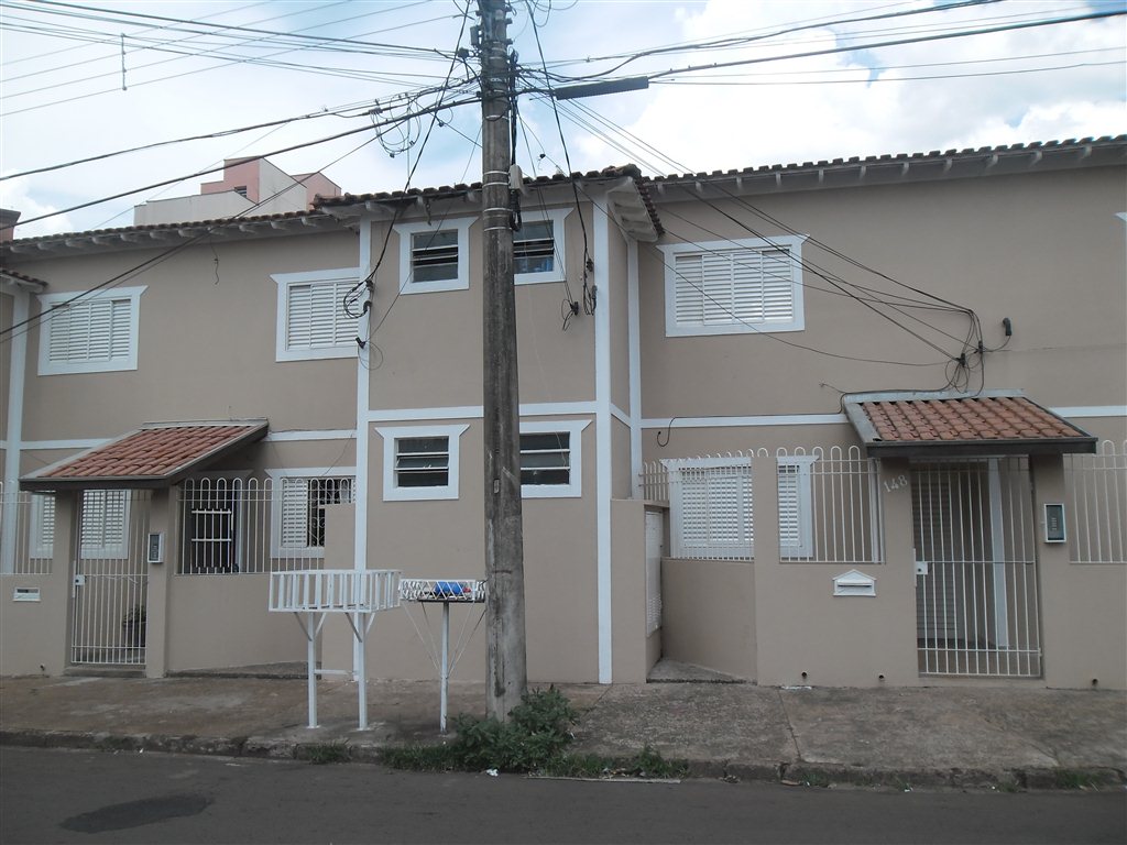 Apartamento / Kitchnet em S&atilde;o Carlos 