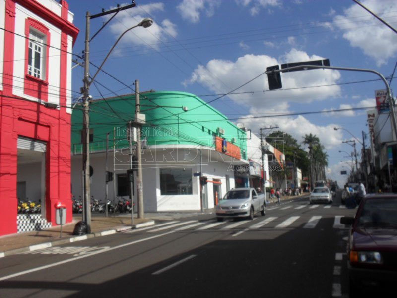 Comercial / Sala em S&atilde;o Carlos 