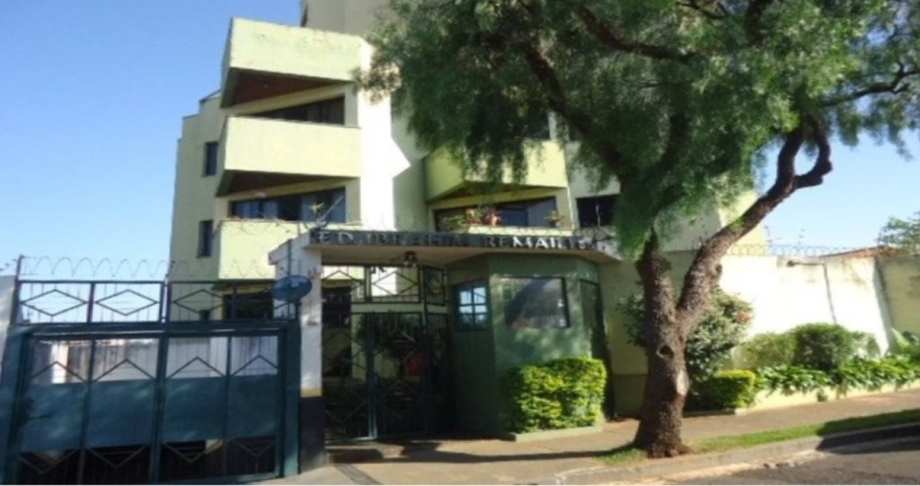 Apartamento / Padr&atilde;o em S&atilde;o Carlos 