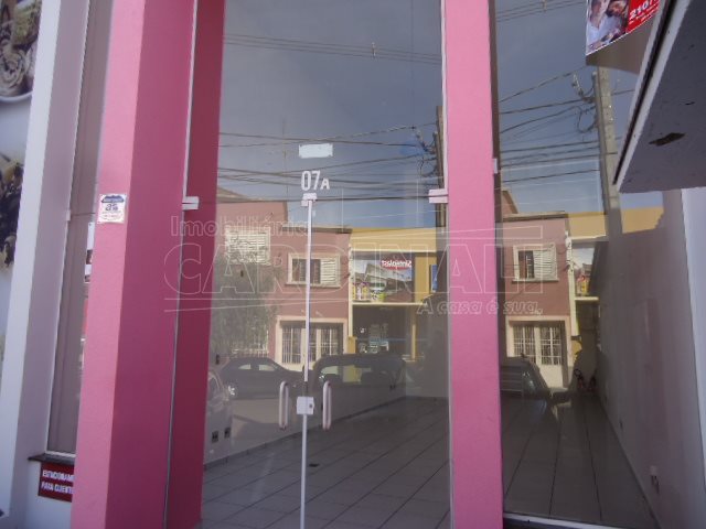 Comercial / Sala / Sal&atilde;o com Condom&iacute;nio em S&atilde;o Carlos 