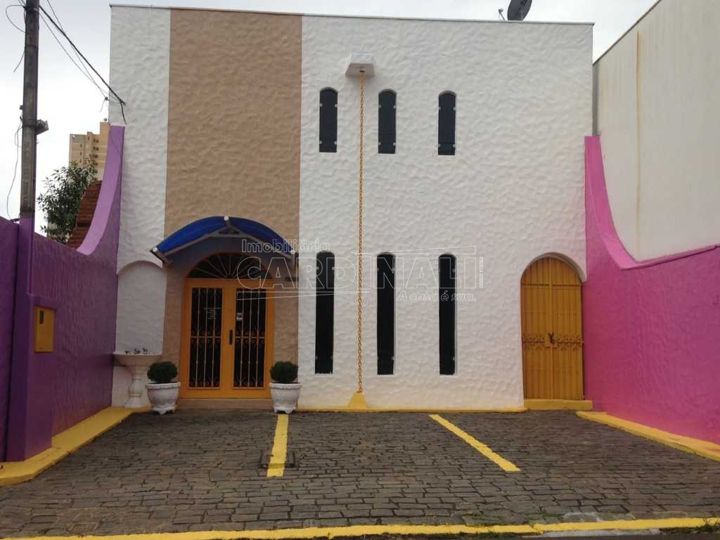 Comercial / Sala em S&atilde;o Carlos Alugar por R$5.556,00
