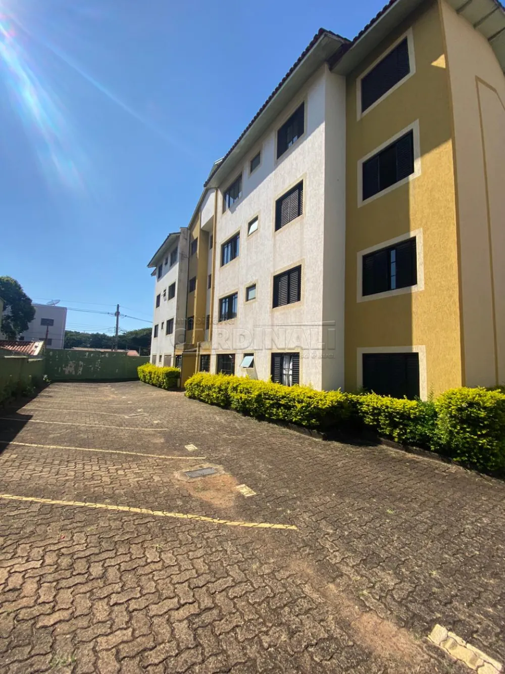 Alugar Apartamento / Padr&atilde;o em S&atilde;o Carlos R$ 1.056,00 - Foto 5