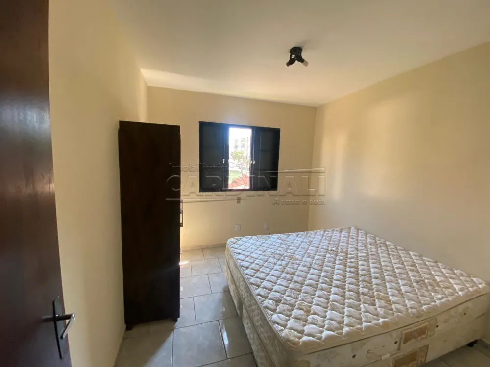 Alugar Apartamento / Padr&atilde;o em S&atilde;o Carlos R$ 1.056,00 - Foto 12