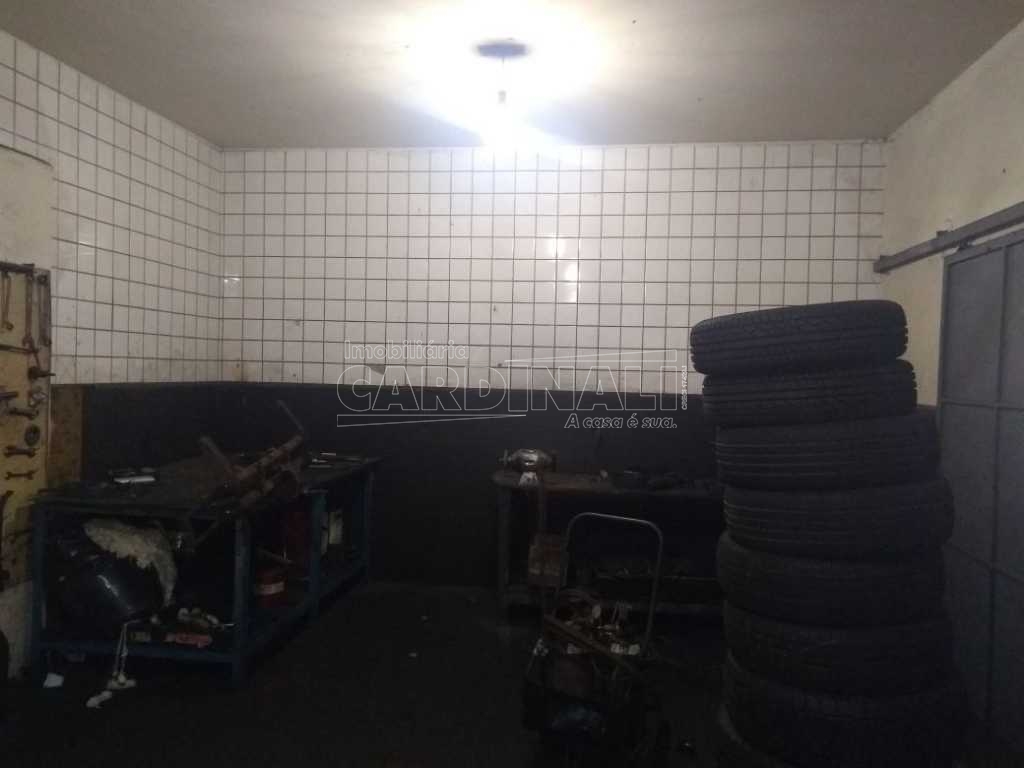 Comercial / Galpão em São Carlos , Comprar por R$1.800.000,00