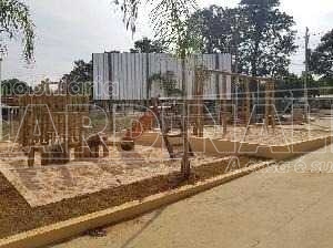 Comercial / Sala / Salão com Condomínio em São Carlos , Comprar por R$125.000,00