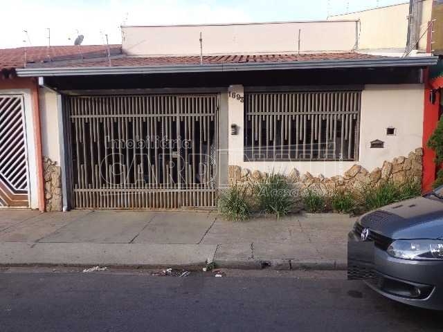 Casa / Padr&atilde;o em S&atilde;o Carlos 