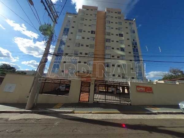 Apartamento / Padr&atilde;o em S&atilde;o Carlos 