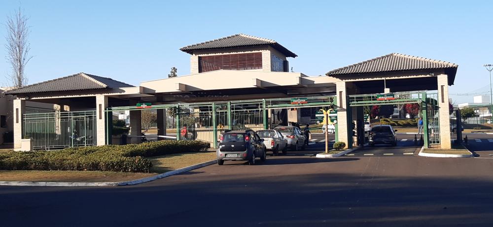 Casa / Condom&iacute;nio em S&atilde;o Carlos 