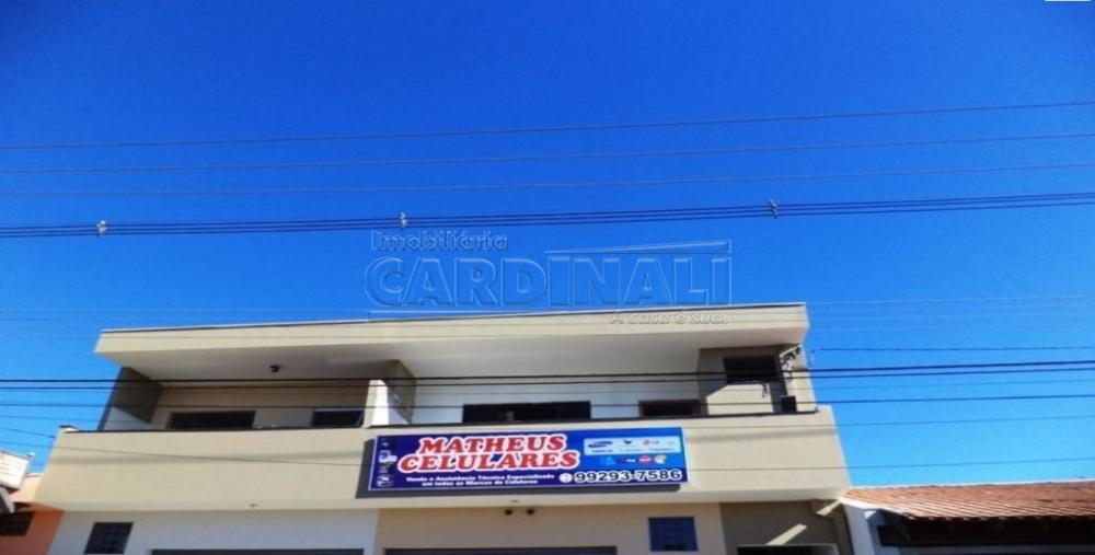 Alugar Apartamento / Kitchnet em S&atilde;o Carlos R$ 945,00 - Foto 1