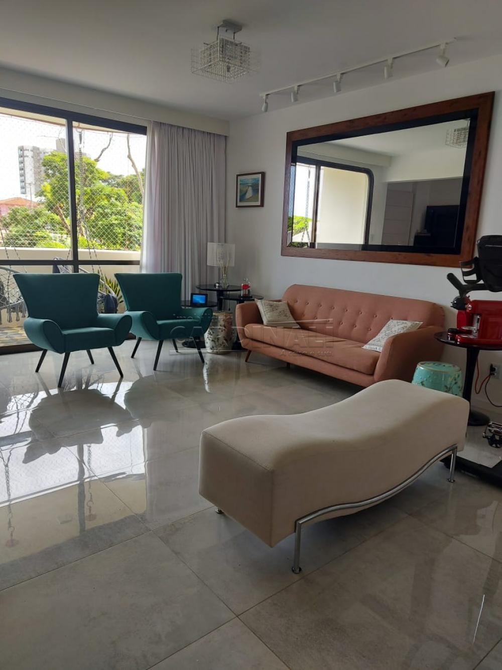 Apartamento / Padr&atilde;o em S&atilde;o Carlos 