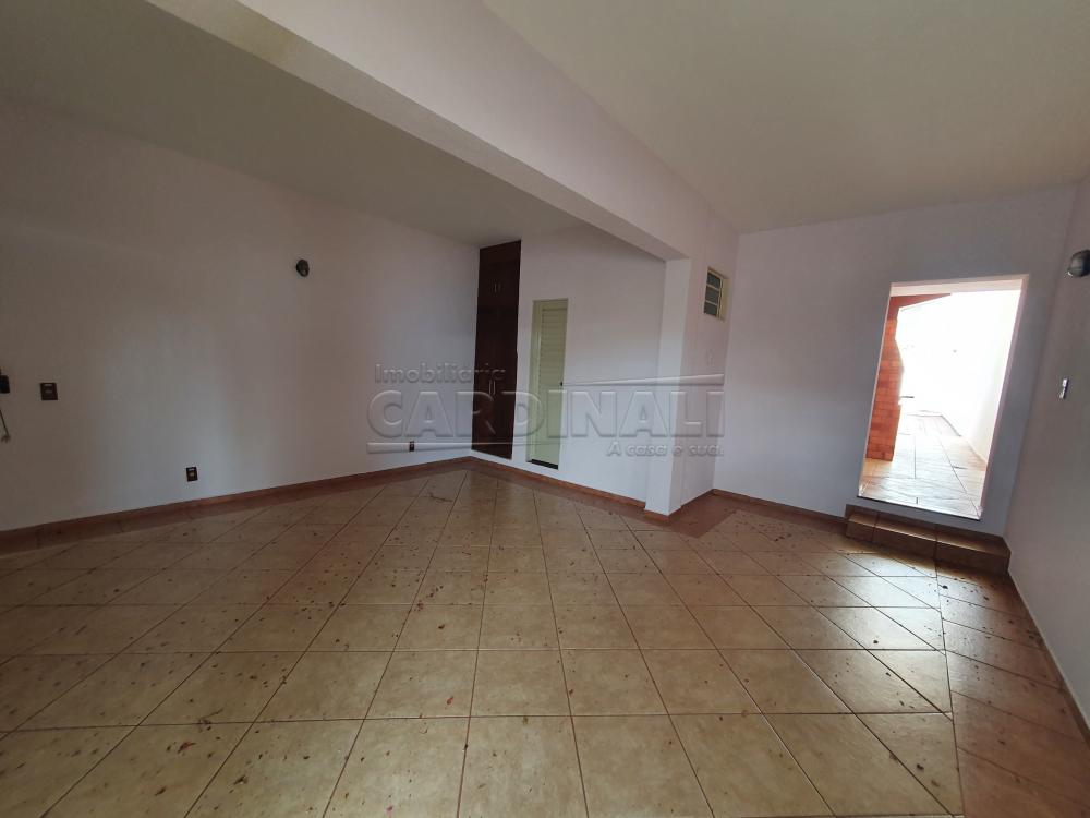 Comprar Casa / Padr&atilde;o em S&atilde;o Carlos R$ 420.000,00 - Foto 1