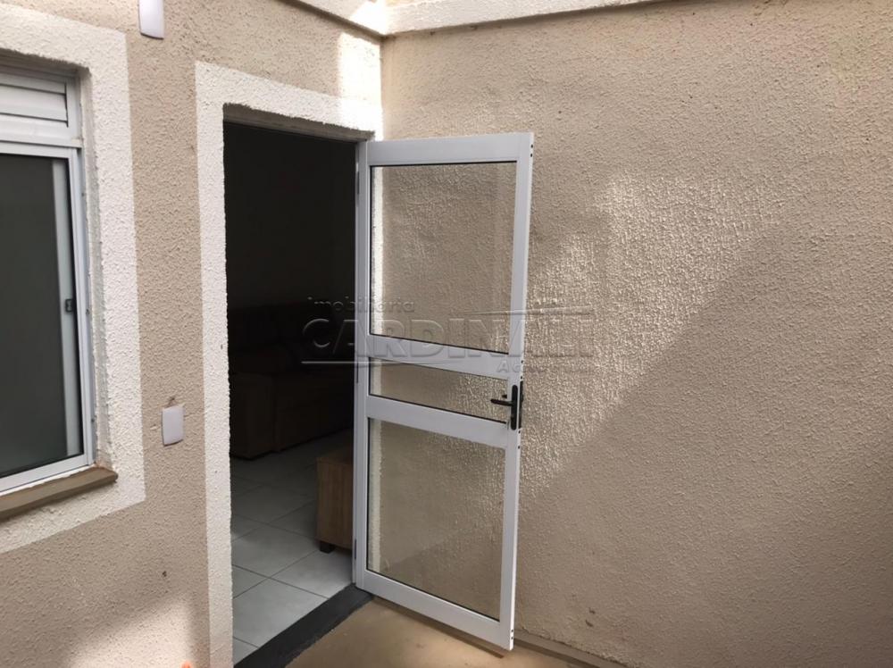 Alugar Apartamento / Padr&atilde;o em S&atilde;o Carlos R$ 1.159,00 - Foto 11