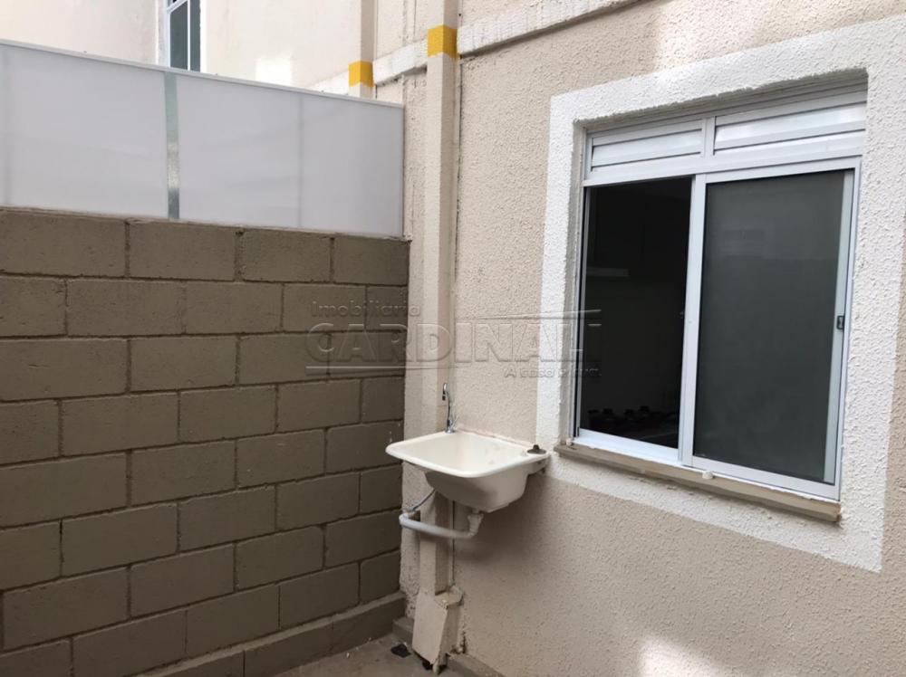 Alugar Apartamento / Padr&atilde;o em S&atilde;o Carlos R$ 1.159,00 - Foto 12