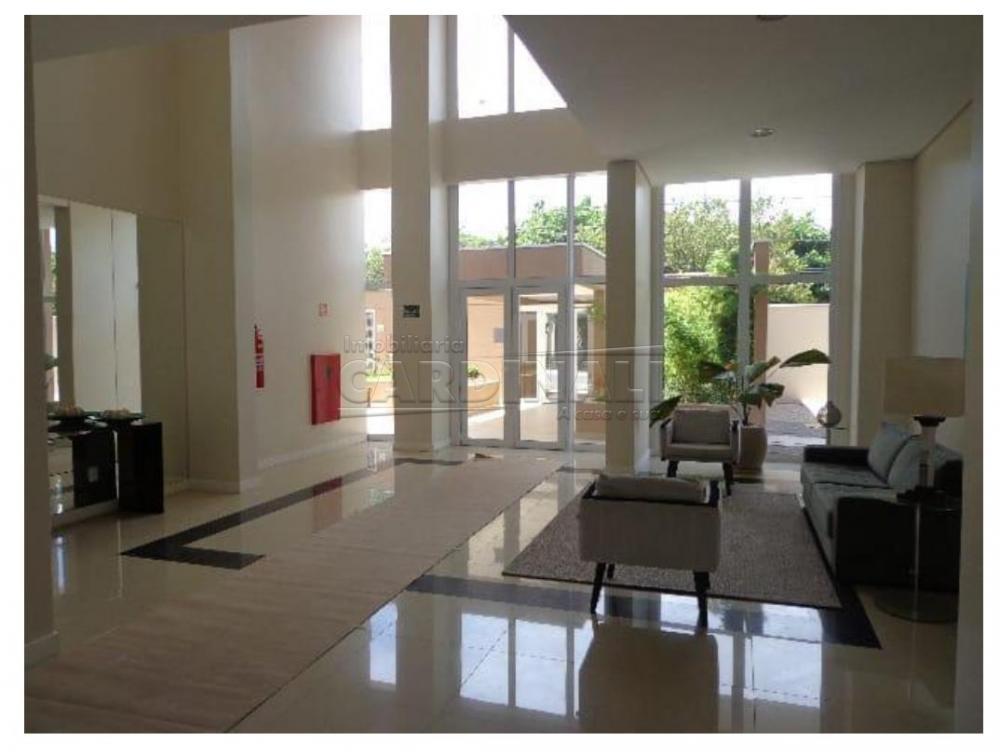 Comprar Apartamento / Padr&atilde;o em Araraquara R$ 585.000,00 - Foto 2