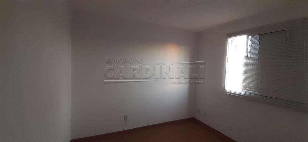 Alugar Apartamento / Padr&atilde;o em S&atilde;o Carlos R$ 889,00 - Foto 10