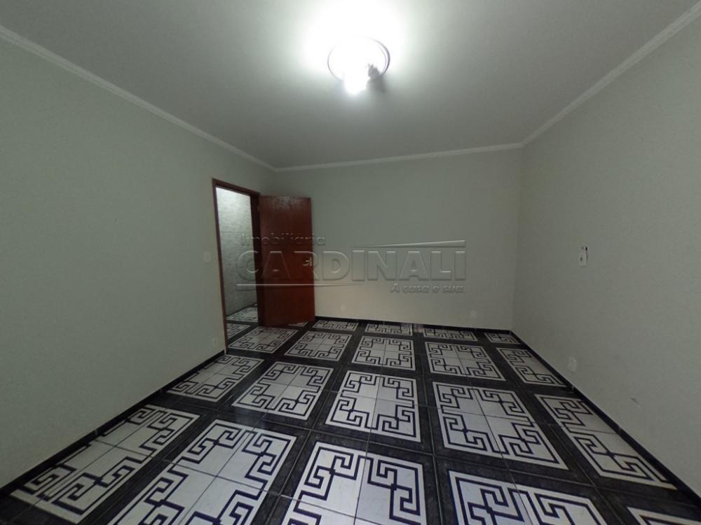 Alugar Casa / Padr&atilde;o em S&atilde;o Carlos R$ 1.389,90 - Foto 9