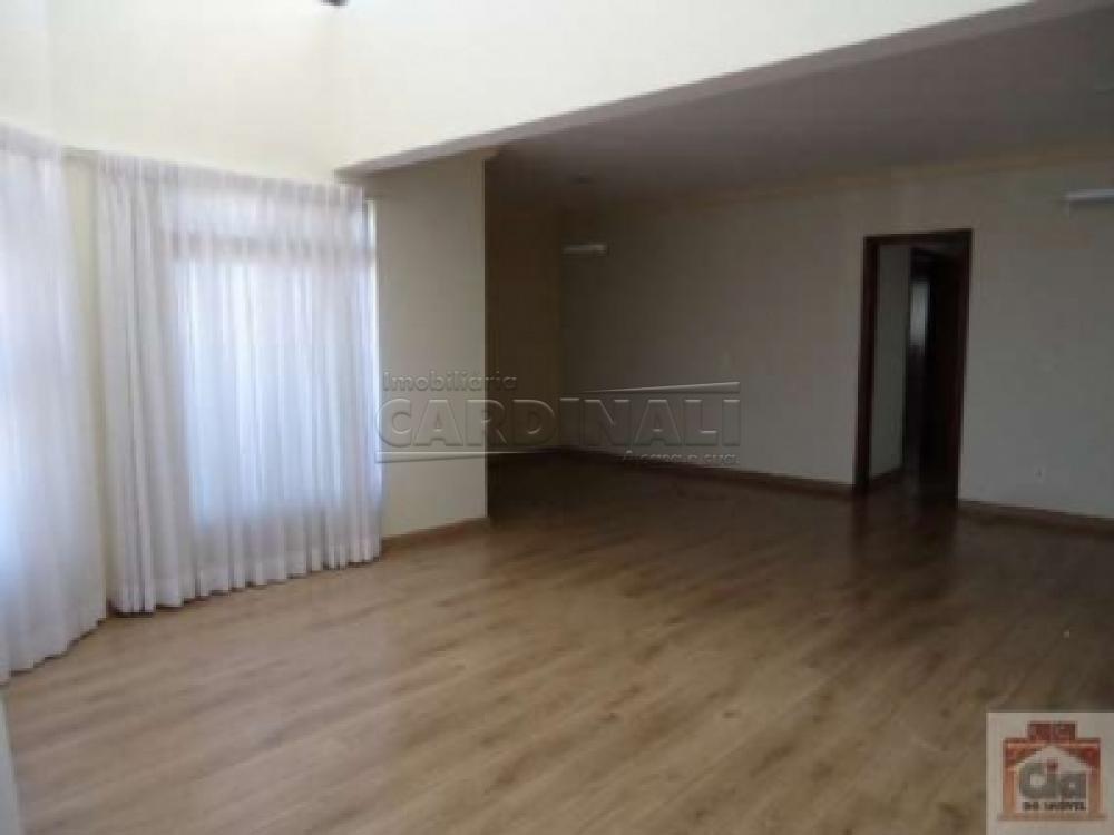 Apartamento / Padr&atilde;o em S&atilde;o Carlos 