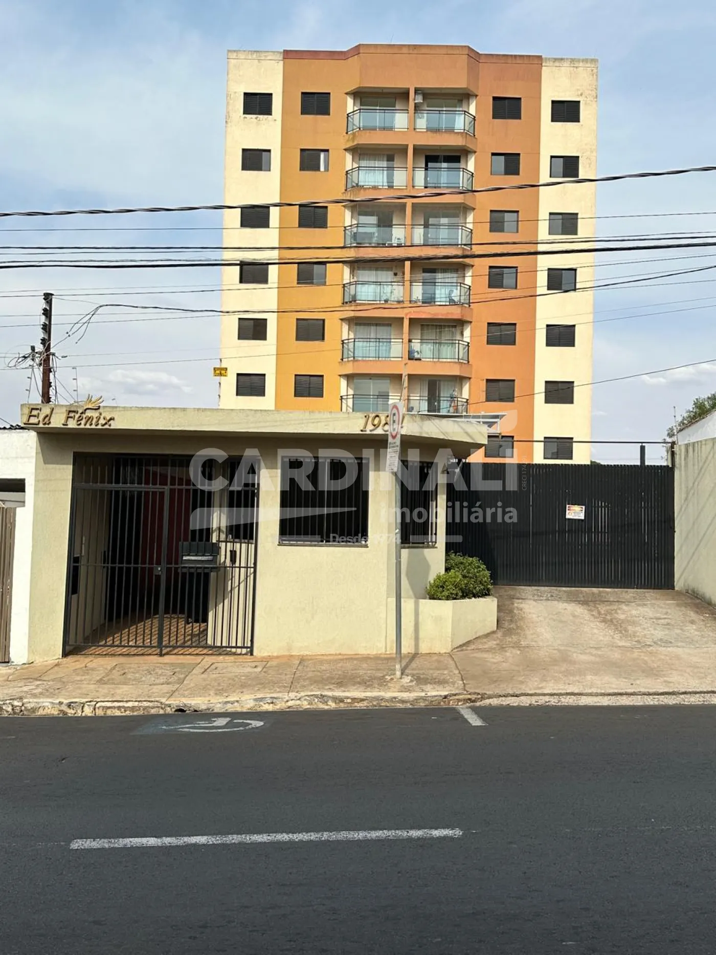 Apartamento / Padr&atilde;o em S&atilde;o Carlos 