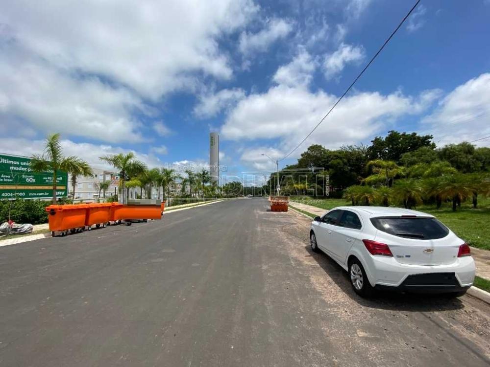 Alugar Apartamento / Padr&atilde;o em S&atilde;o Carlos R$ 1.113,00 - Foto 39