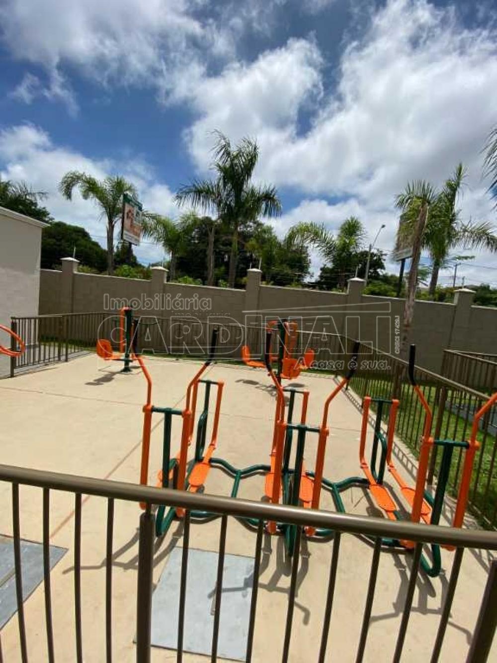 Alugar Apartamento / Padr&atilde;o em S&atilde;o Carlos R$ 1.113,00 - Foto 16