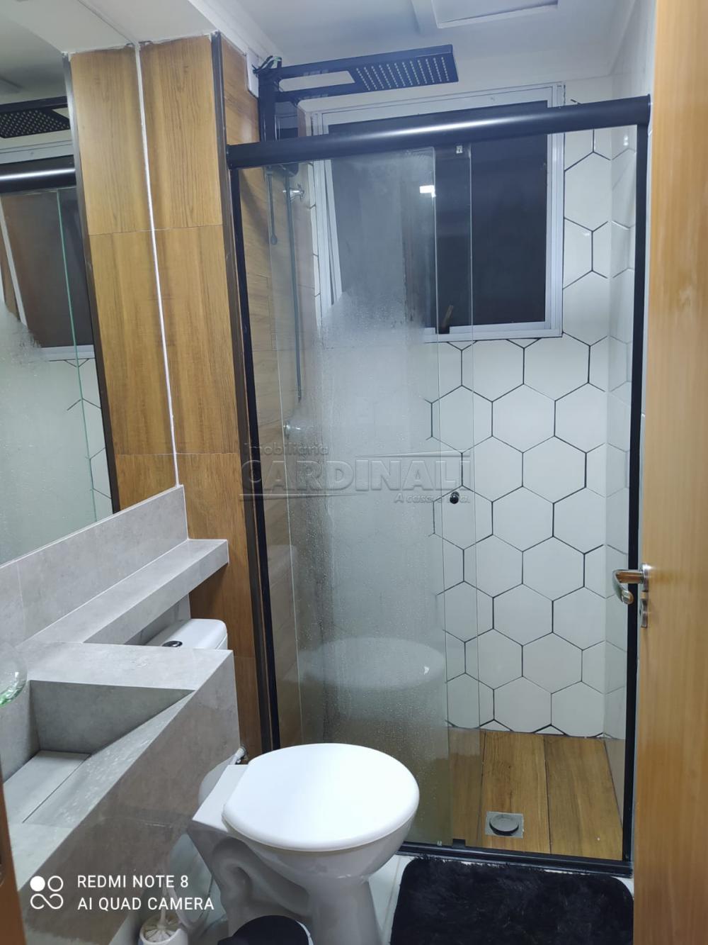 Alugar Apartamento / Padr&atilde;o em S&atilde;o Carlos R$ 1.113,00 - Foto 18