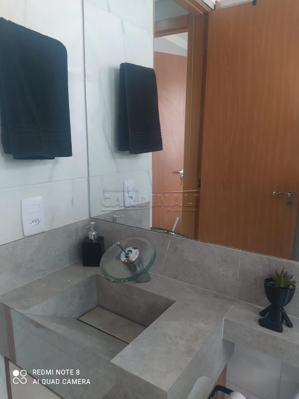 Alugar Apartamento / Padr&atilde;o em S&atilde;o Carlos R$ 1.113,00 - Foto 30