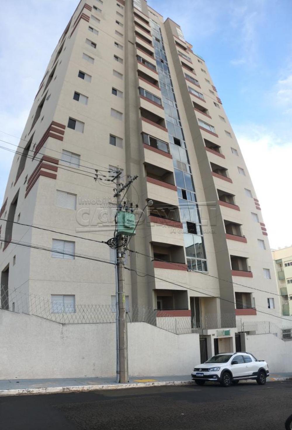 Apartamento / Padr&atilde;o em S&atilde;o Carlos Alugar por R$2.790,00