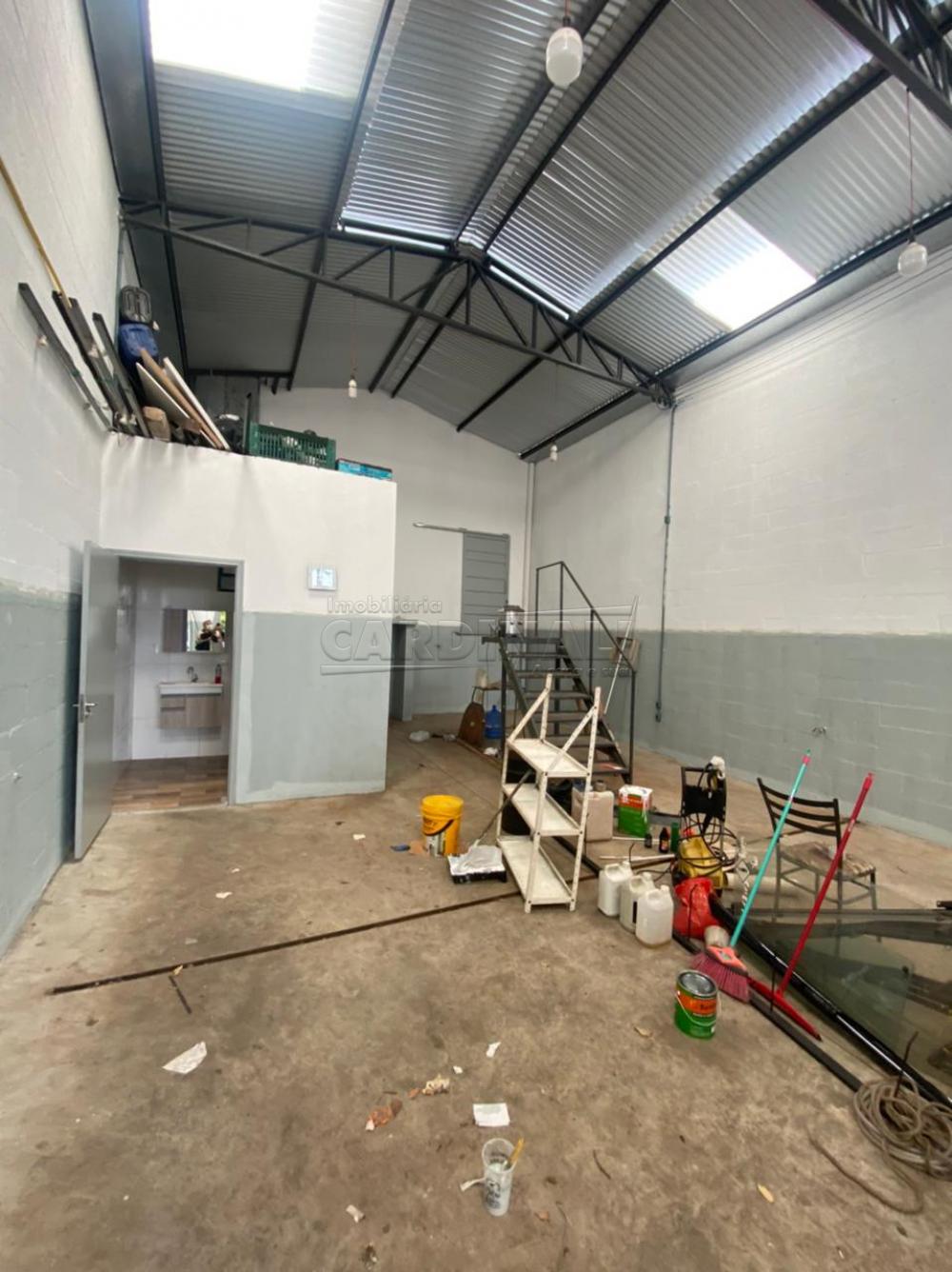 Alugar Comercial / Barrac&atilde;o em S&atilde;o Carlos R$ 3.000,00 - Foto 9