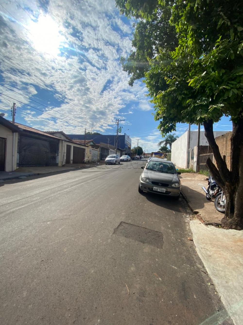 Alugar Comercial / Barrac&atilde;o em S&atilde;o Carlos R$ 3.000,00 - Foto 11