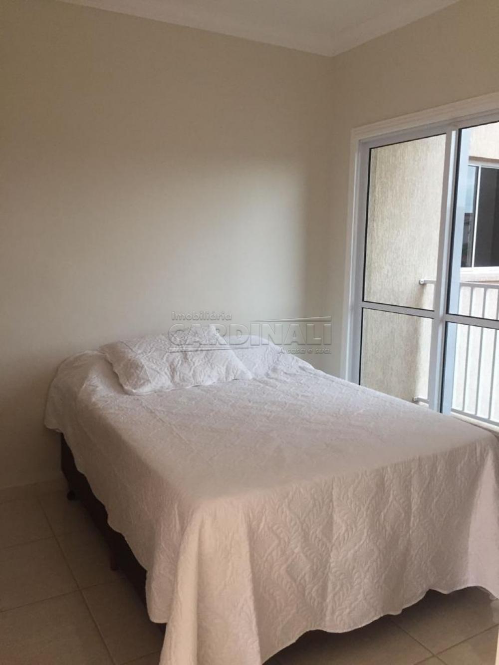 Alugar Apartamento / Padr&atilde;o em S&atilde;o Carlos R$ 1.256,00 - Foto 6