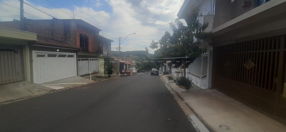 Alugar Casa / Sobrado em S&atilde;o Carlos R$ 1.800,00 - Foto 1