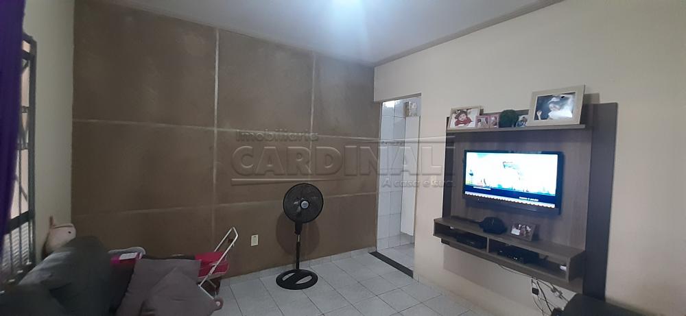 Alugar Casa / Padr&atilde;o em S&atilde;o Carlos R$ 889,00 - Foto 3