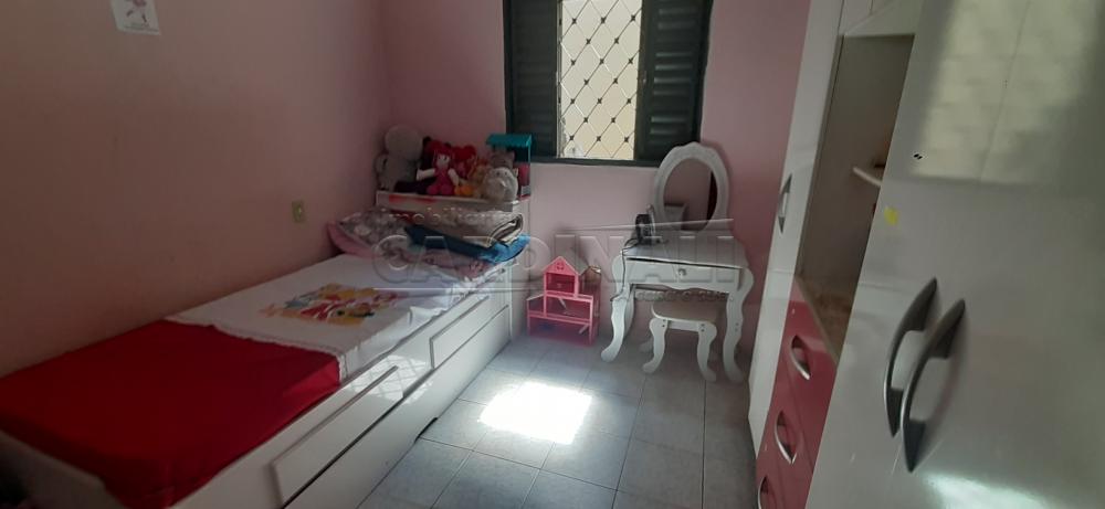 Alugar Casa / Padr&atilde;o em S&atilde;o Carlos R$ 889,00 - Foto 16