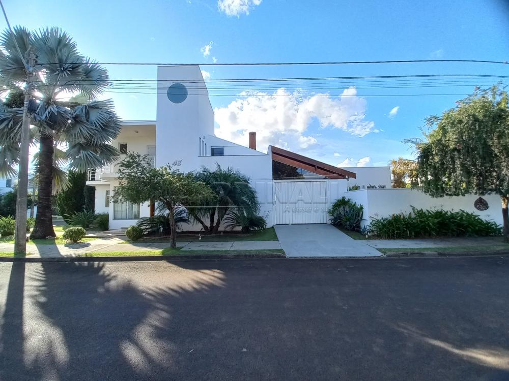 Casa / Condom&iacute;nio em S&atilde;o Carlos 