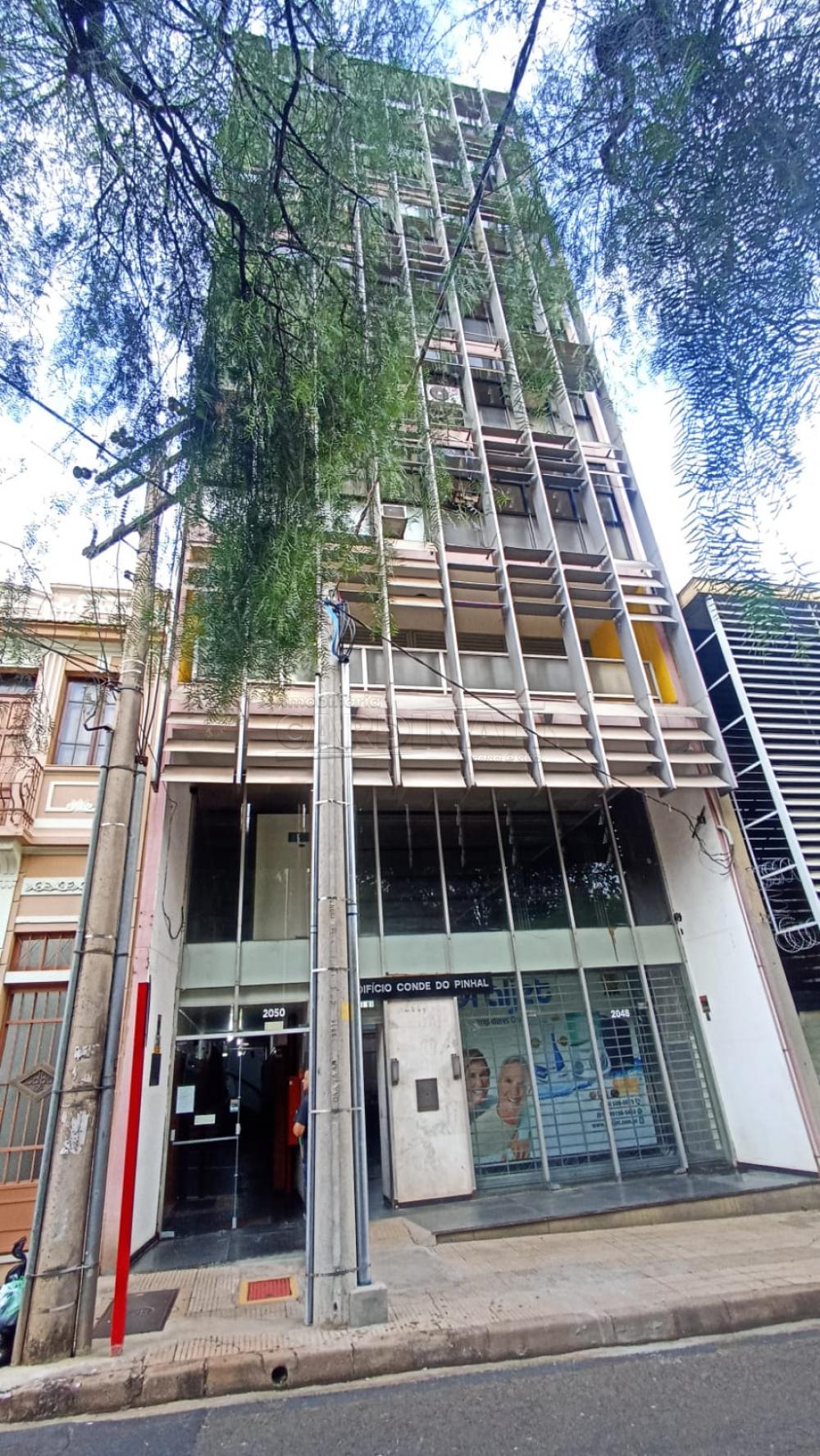 Comercial / Sala  Sal&atilde;o com Condom&iacute;nio em S&atilde;o Carlos 