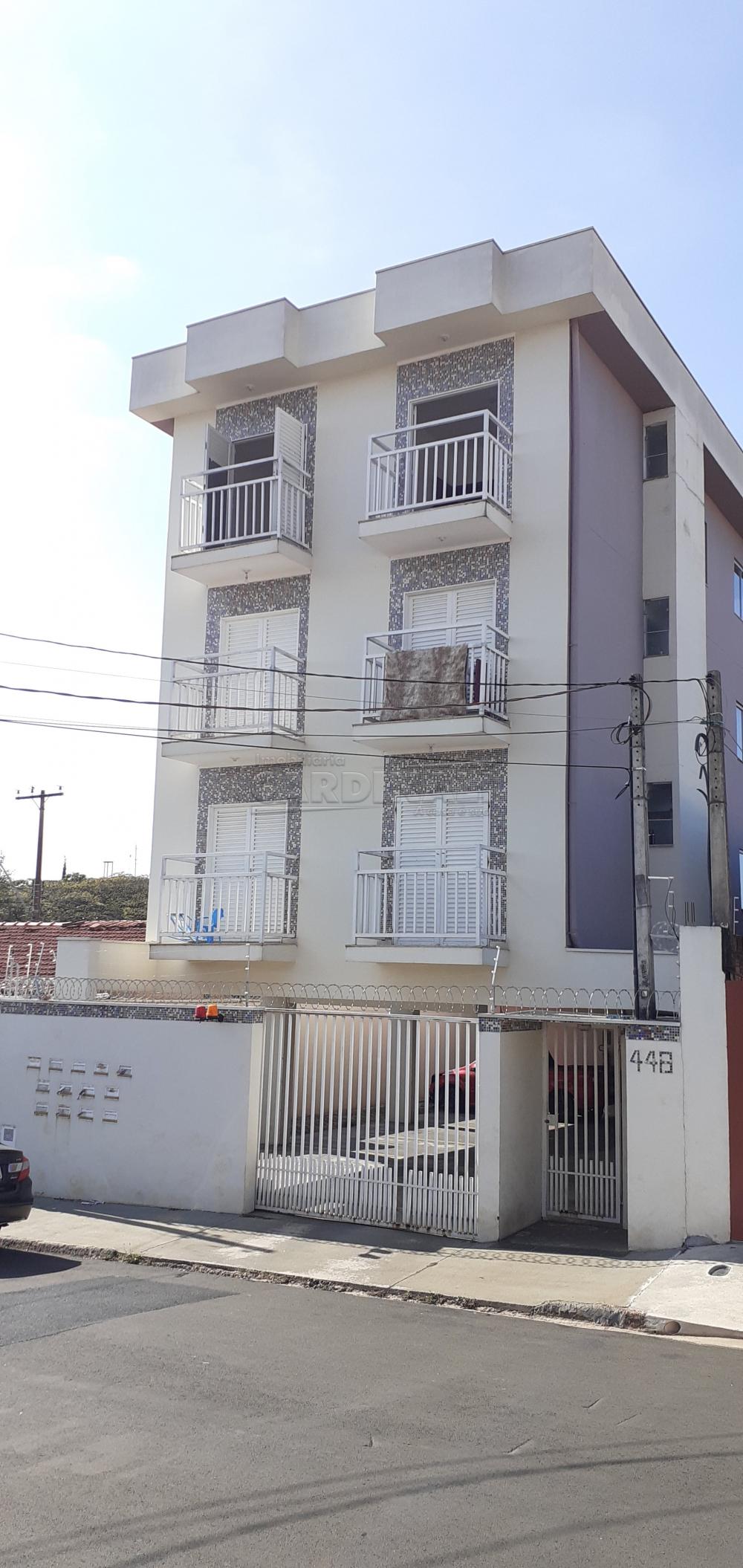 Apartamento / Apartamento sem condom&iacute;nio em S&atilde;o Carlos Alugar por R$1.238,00