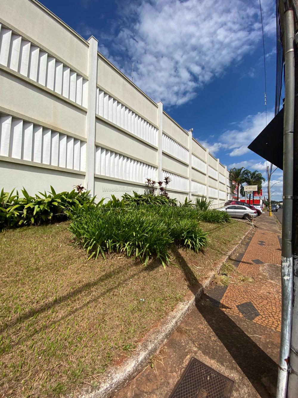Comercial / Galp&atilde;o em S&atilde;o Carlos 