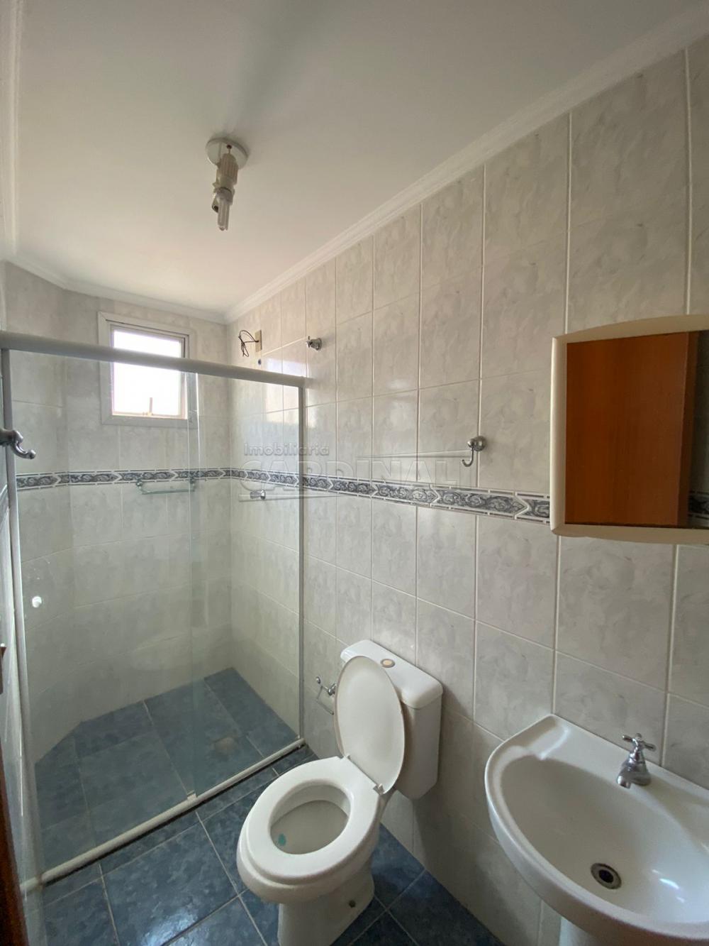 Alugar Apartamento / Padr&atilde;o em S&atilde;o Carlos R$ 1.000,00 - Foto 7