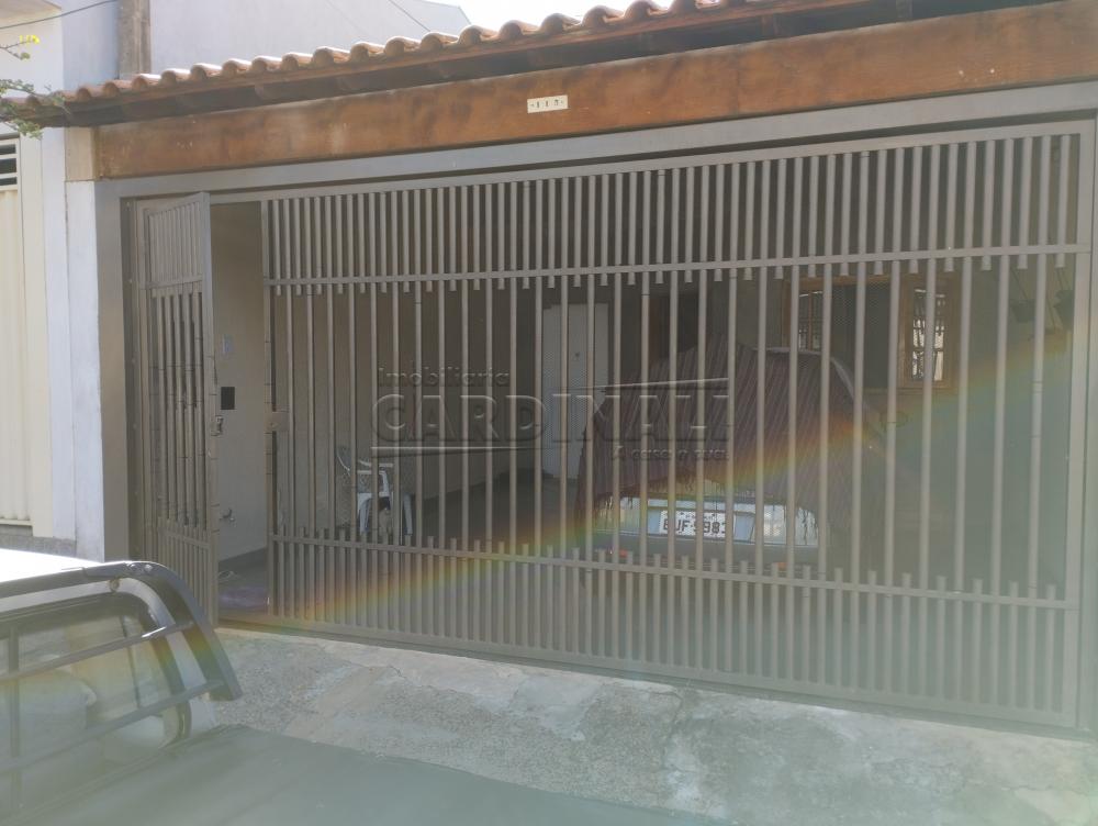 Casa / Padr&atilde;o em S&atilde;o Carlos Alugar por R$1.334,00