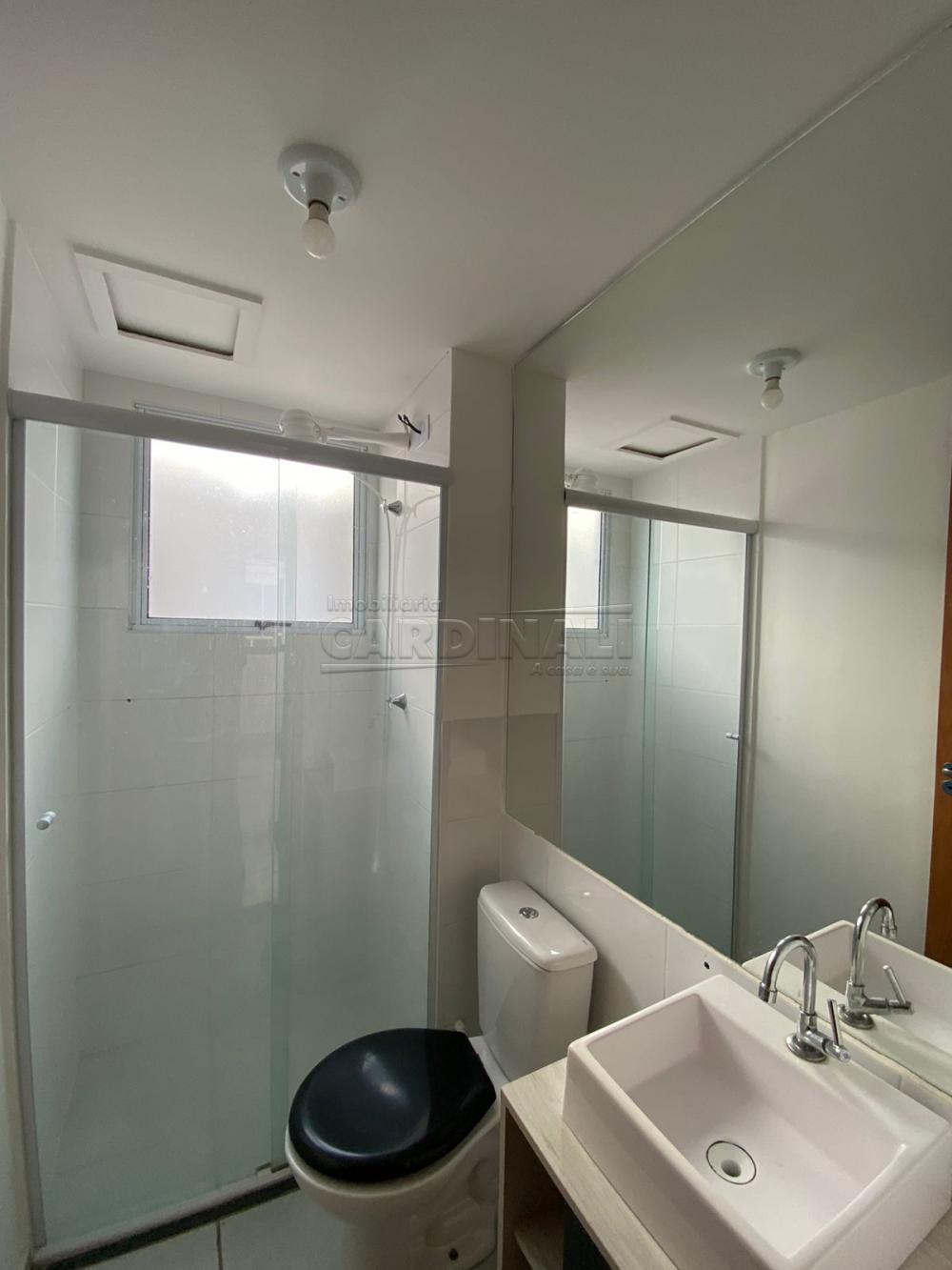 Alugar Apartamento / Padr&atilde;o em S&atilde;o Carlos R$ 1.112,00 - Foto 8