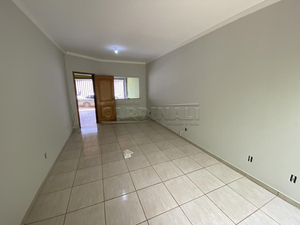 Alugar Casa / Padr&atilde;o em S&atilde;o Carlos R$ 2.223,00 - Foto 4
