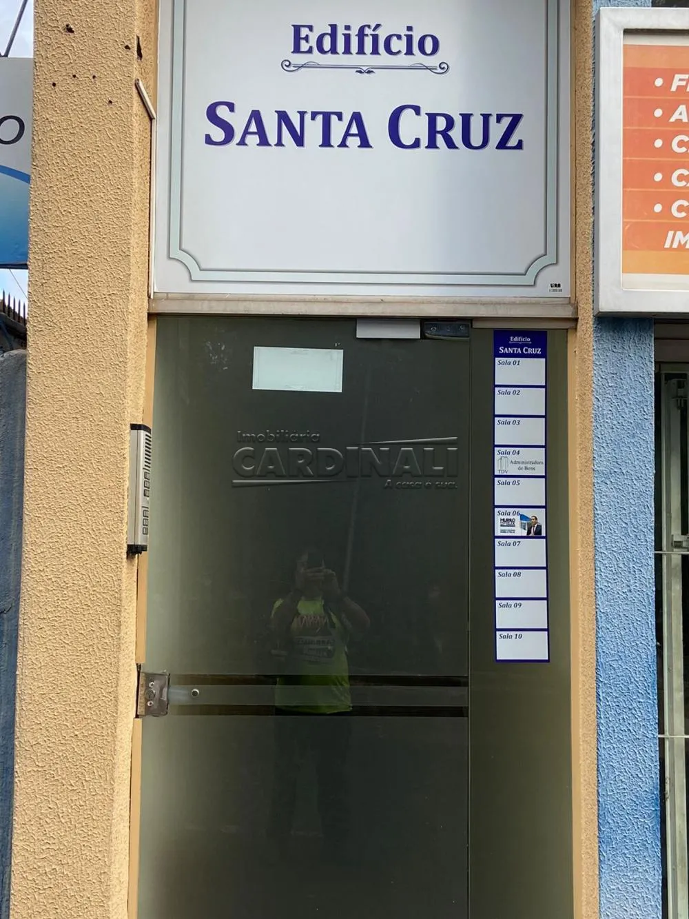 Comercial / Sala em S&atilde;o Carlos Alugar por R$670,00