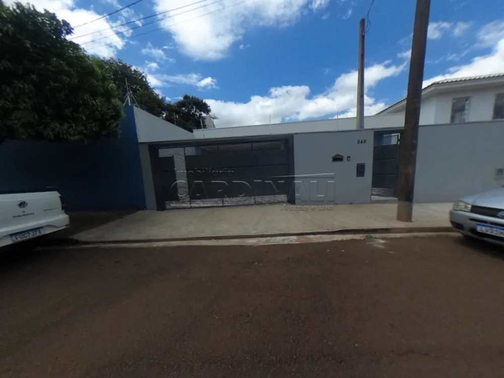 Casa / Padr&atilde;o em S&atilde;o Carlos Alugar por R$4.445,00
