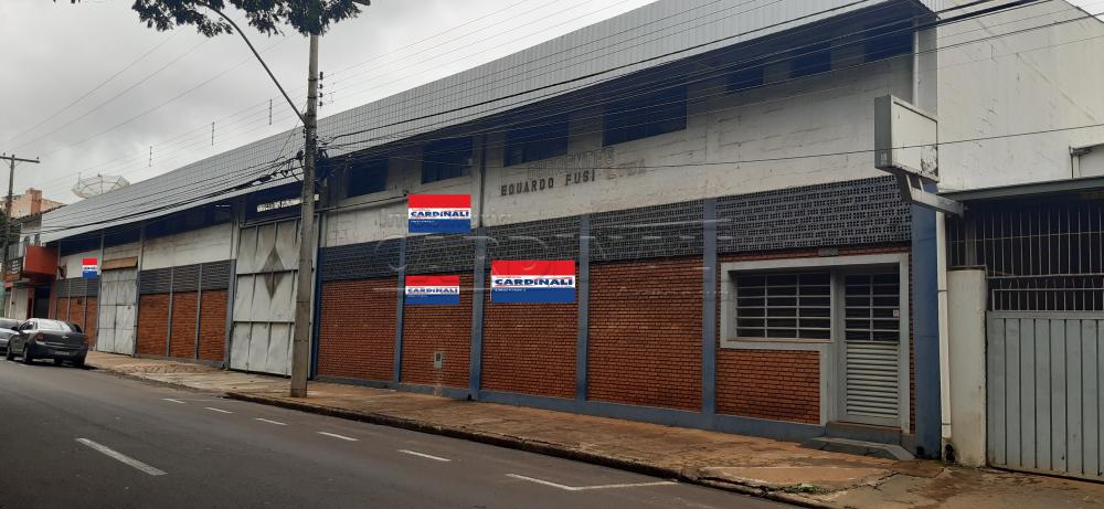 Comercial / Barrac&atilde;o em S&atilde;o Carlos 