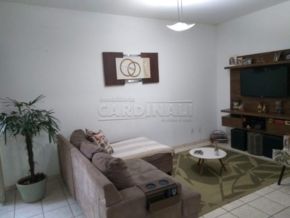 Comprar Casa / Padr&atilde;o em S&atilde;o Carlos R$ 450.000,00 - Foto 11