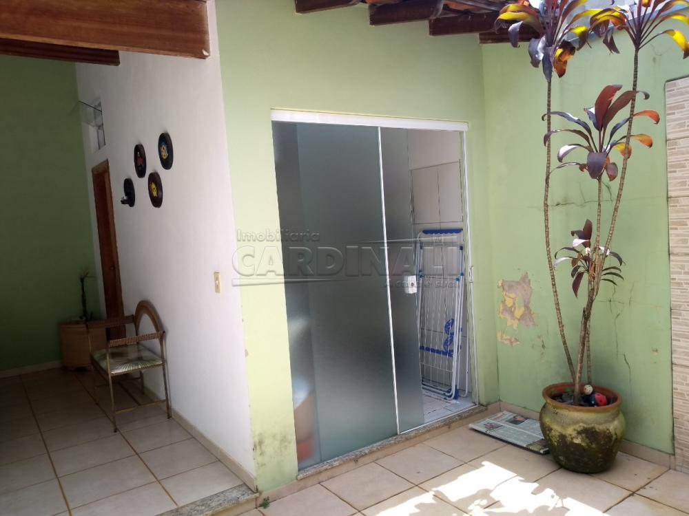 Comprar Casa / Padr&atilde;o em S&atilde;o Carlos R$ 450.000,00 - Foto 4